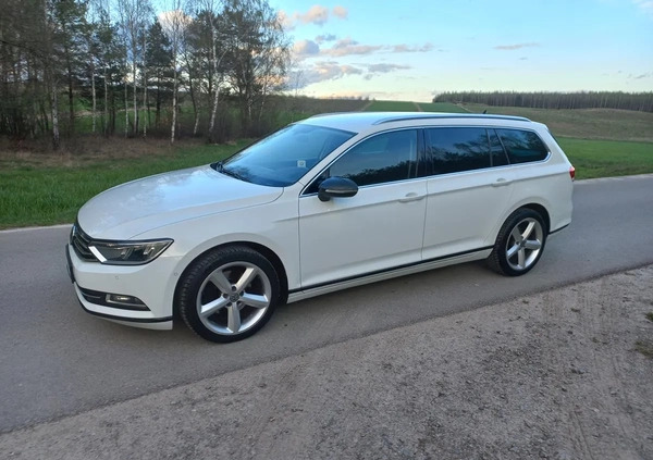 Volkswagen Passat cena 54900 przebieg: 193000, rok produkcji 2015 z Boguszów-Gorce małe 562